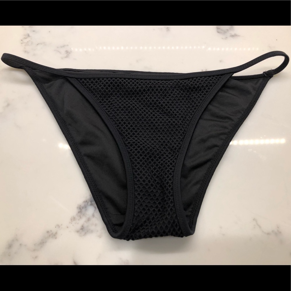 Bikini bottoms